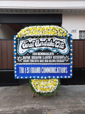 Papan Bunga Duka di Cipinang Melayu